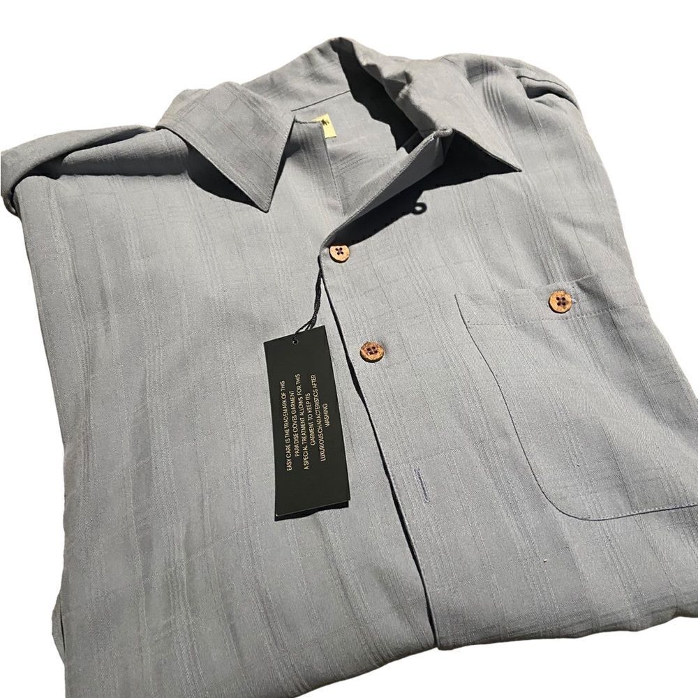 Paradise Coves new with tags silk shirt sleeved button up shirt great look